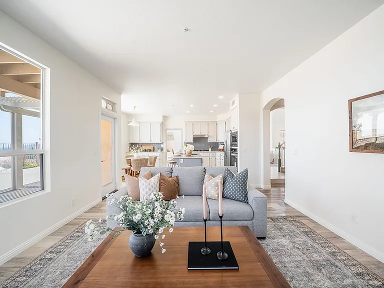2283 Rock View Gln — Photo 16