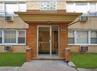 10110 S Pulaski Rd APT 1W, Oak Lawn, IL 60453