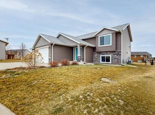 3122 Tamarack Ln SE, Rochester, MN 55904