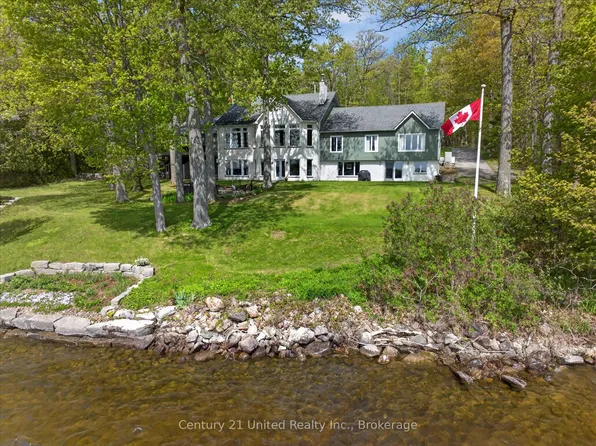 3227 Fire Rte #50, Selwyn, ON K0L 2H0