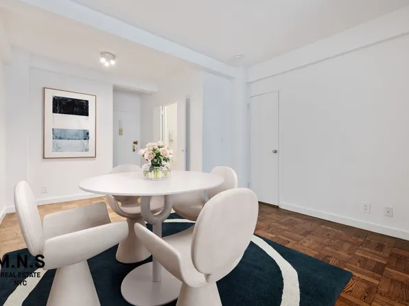 210 East 58th Street image 3 of 15
