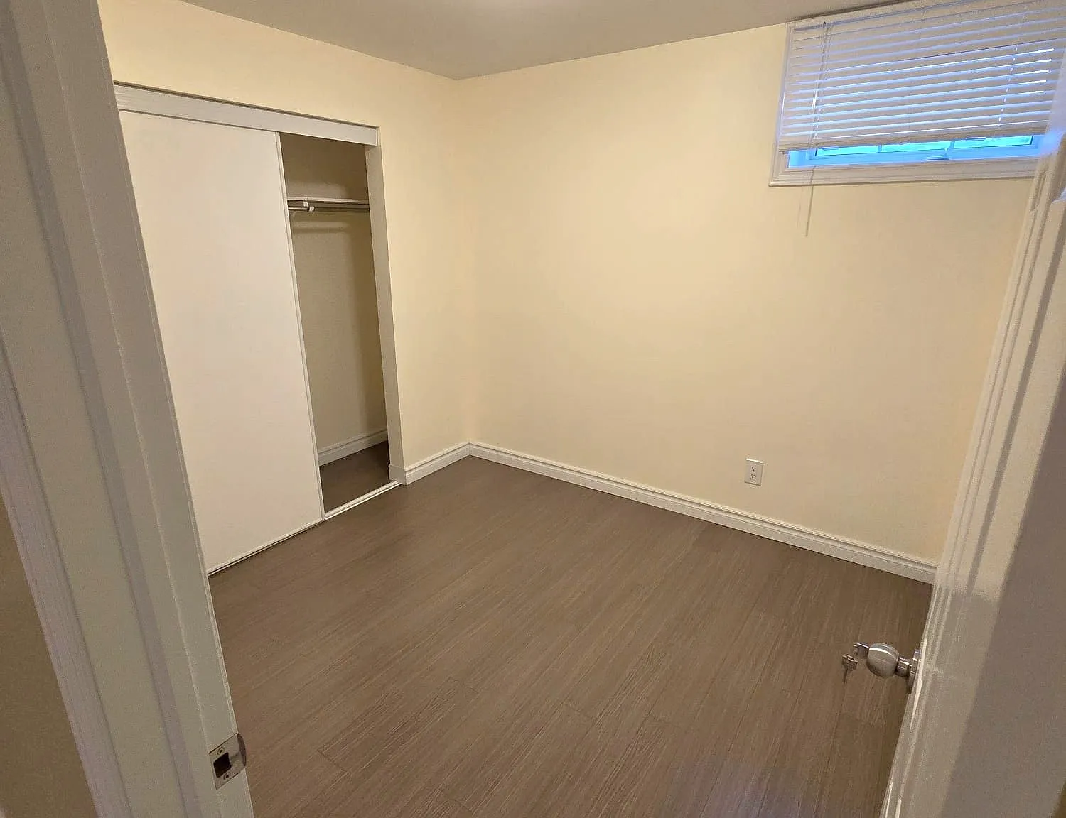 2 bed, $1,600 — Photo 3