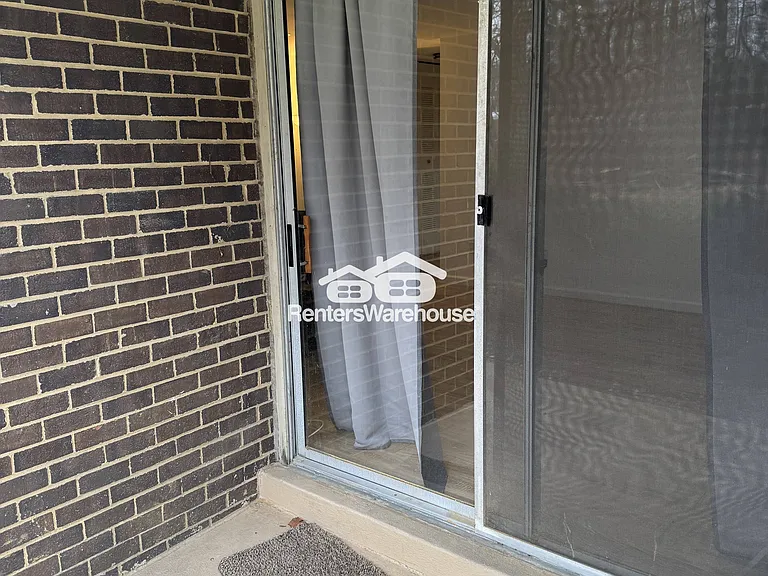 10236 Prince Pl #T4 — Photo 12