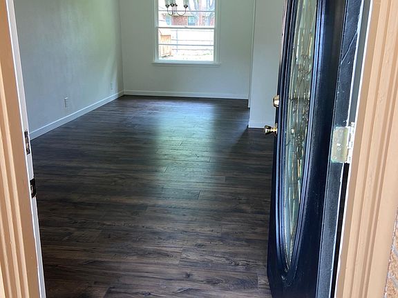 3rd image of 4114 Hughes Dr
