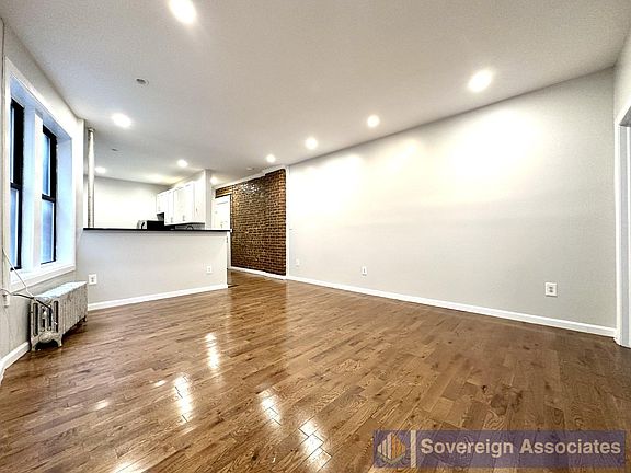 4th image of 121 Post Ave #6C