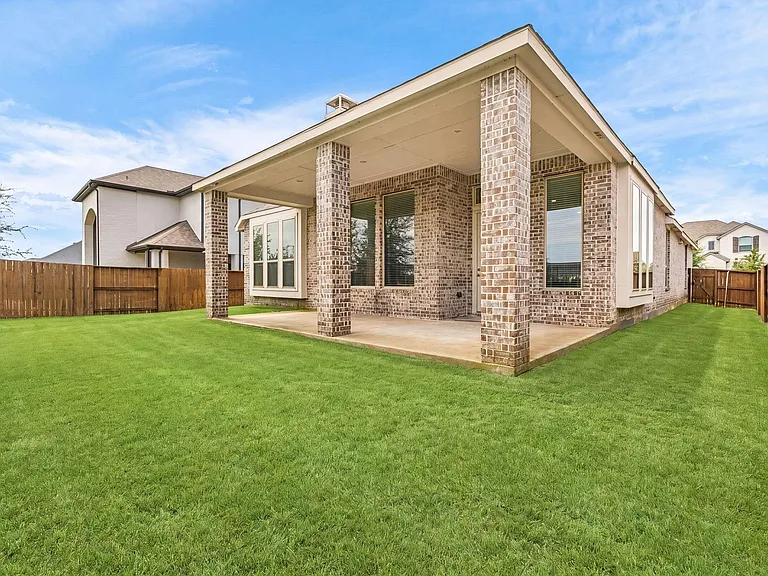 6722 Waxbill Rd — Photo 38