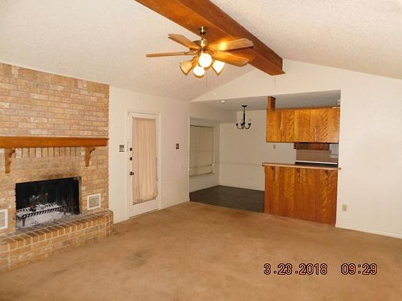 2nd image of 308 Chestnut Dr