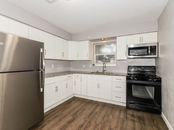 1303 W Phillips St #1303