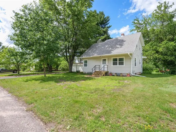 2440 Lasalle St, Eau Claire, WI 54703