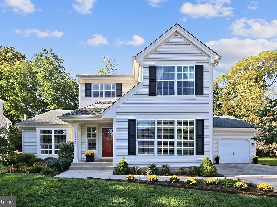 1st image of 13443 Lake Shore Dr