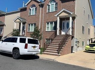 103 Santa Monica Ln, Staten Island, NY 10309