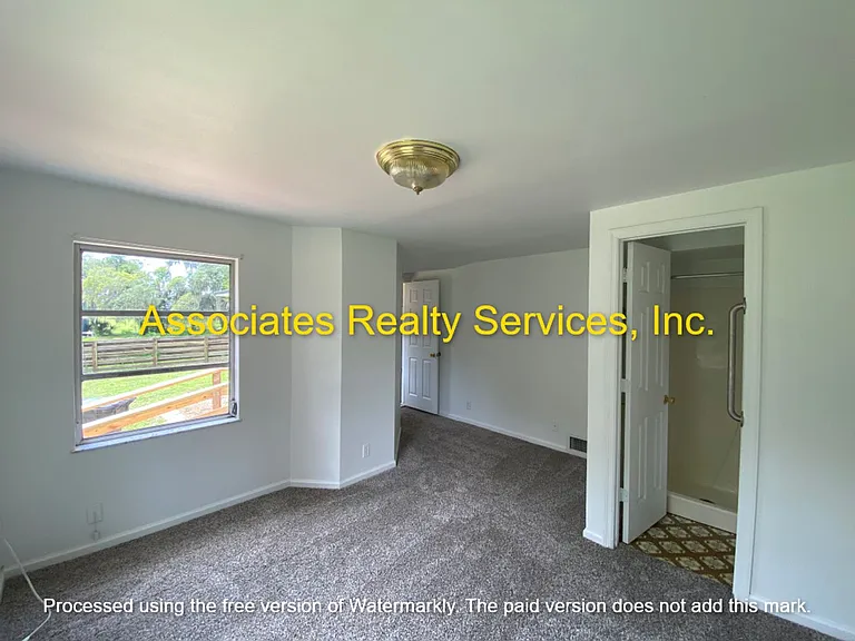 1133 SW 266th St — Photo 10