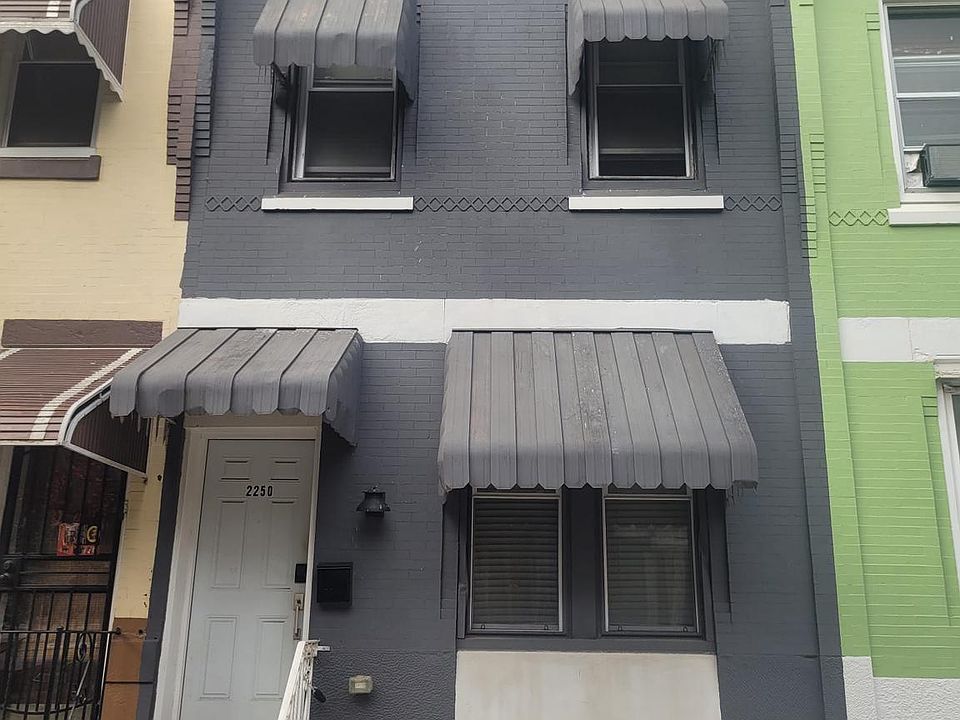 1st image of 2250 N Woodstock St