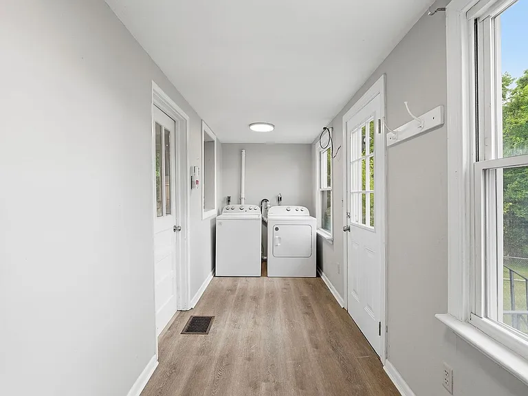 1625 Padbury Ave SE — Photo 17