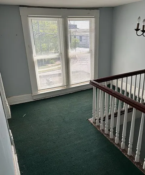 859 W High St — Photo 1