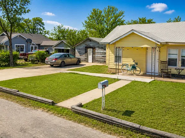 2409 Avenue B, Brownwood, TX 76801