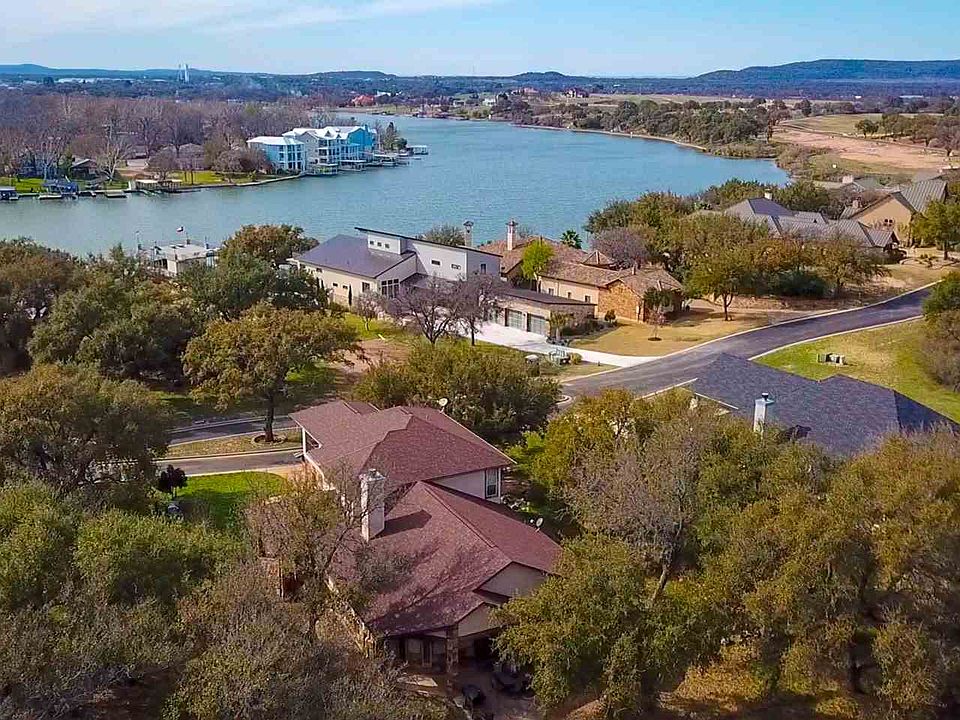 1st image of 209 River Park Dr