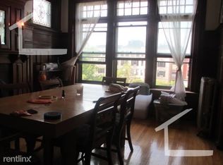 48 Salisbury Rd UNIT 3C, Brookline, MA 02445