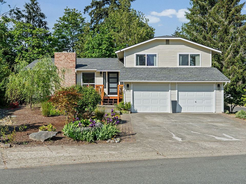 1st image of 15932 SE 166th Pl
