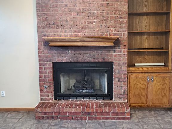 4th image of 4208 Stonewall Ct