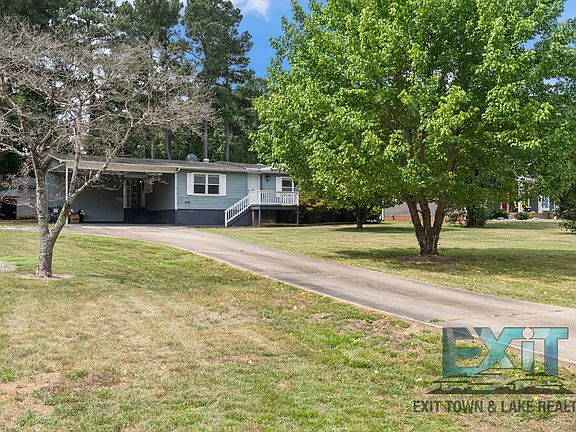 3rd image of 422 Tanglewood Dr