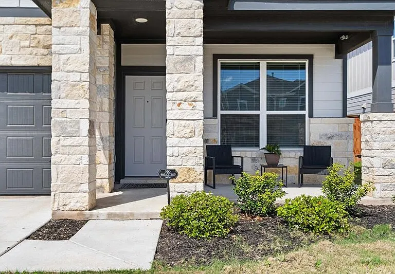 2120 Alice Jay Way — Photo 1