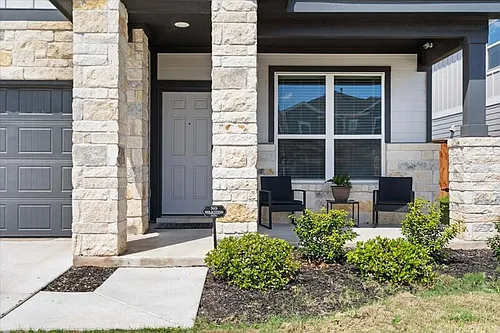 2120 Alice Jay Way Photo 1