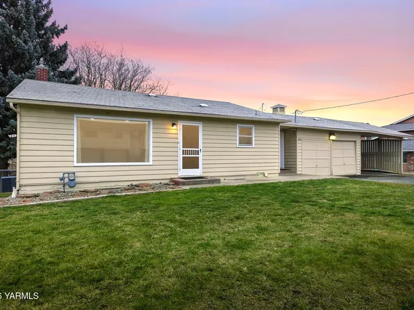 2202 W Logan Ave, Yakima, WA 98902