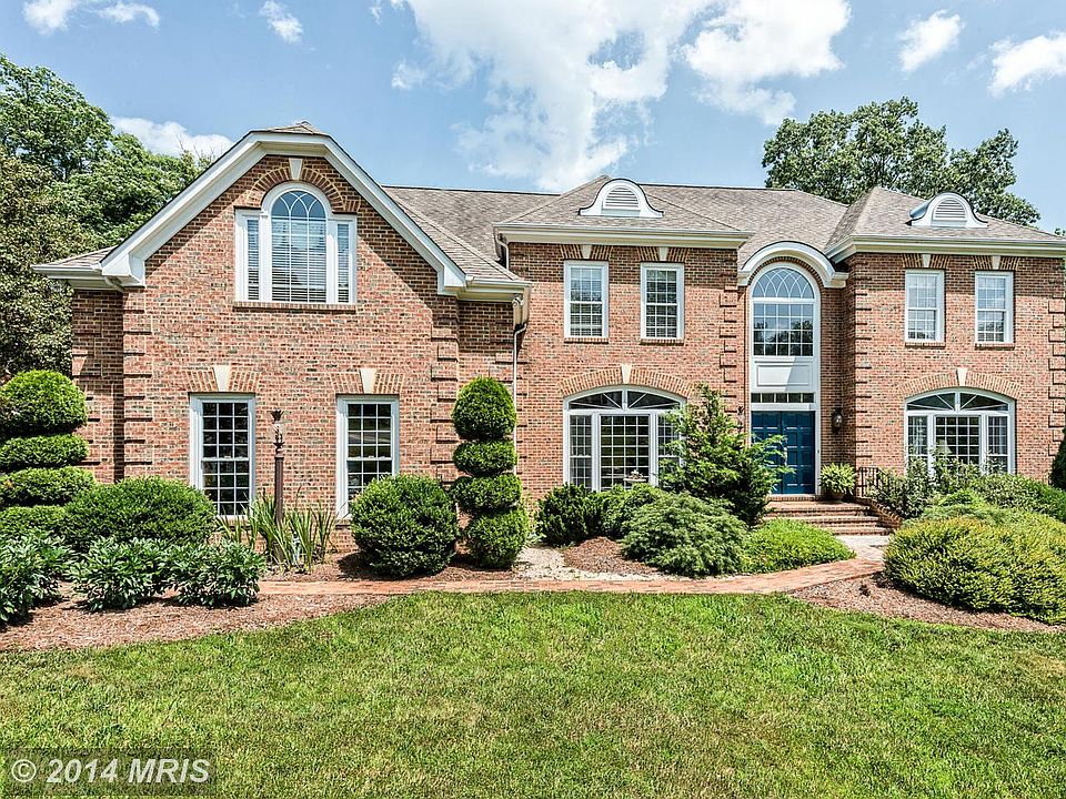 1st image of 1005 Featherston Ct