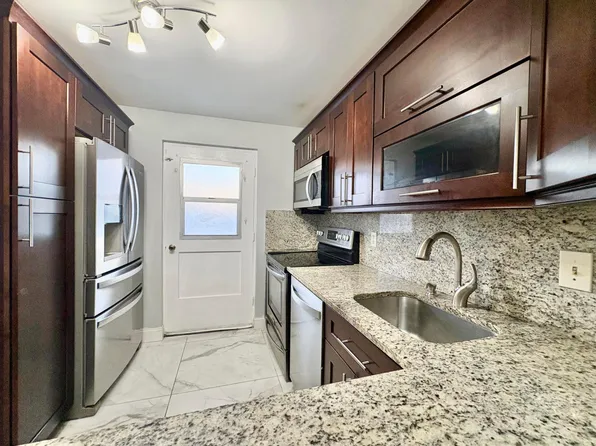5700 NW 2nd Avenue #311, Boca Raton, FL 33487