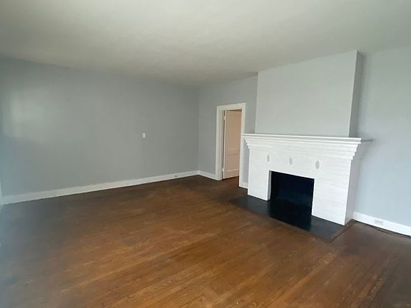3rd image of 2603 E 5th Ave
