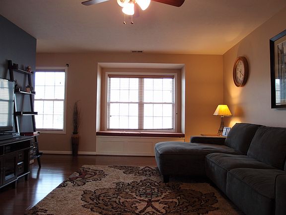 4th image of 2310 Kendall Ln
