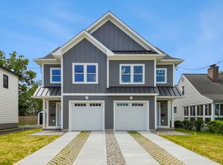 22 Willow St #A, Millburn, NJ 07041