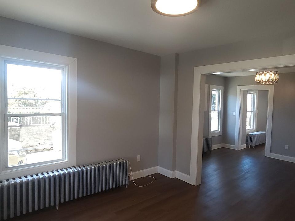 94 PARK RD West Hartford CT Zillow