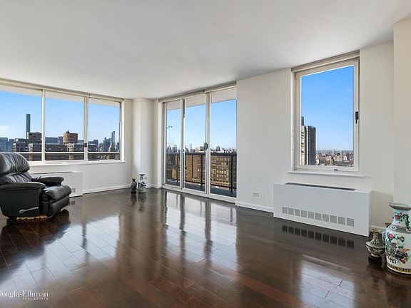 2nd image of 200 E 89th St APT 33A