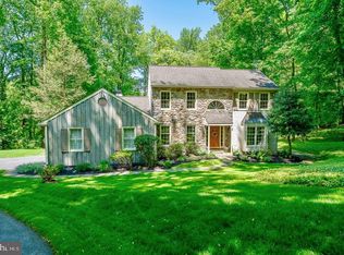 573 W Valley Rd, Wayne, PA 19087