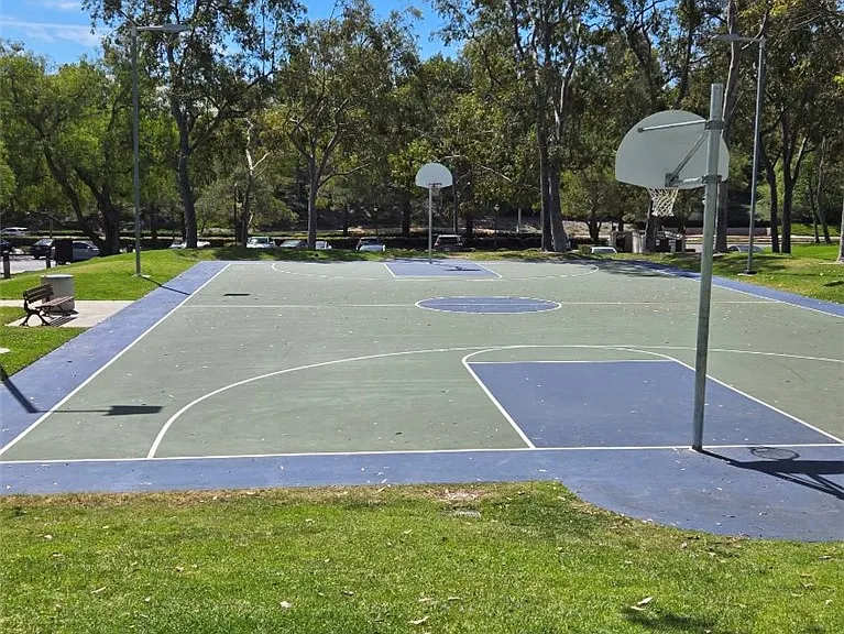 98 Mira Mesa — Photo 18