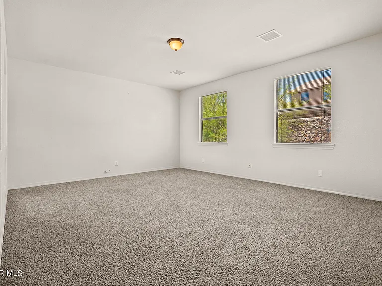 369 Emerald Acres — Photo 25