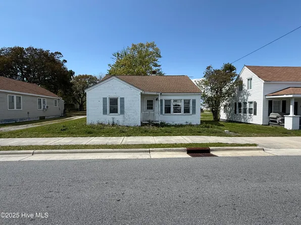 415 Turner Street, Beaufort, NC 28516