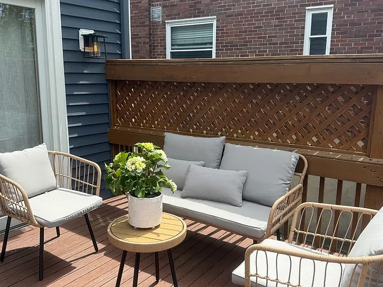 1239 Isis Ave — Photo 16