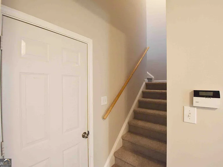 208 Turnbridge Cir — Photo 30