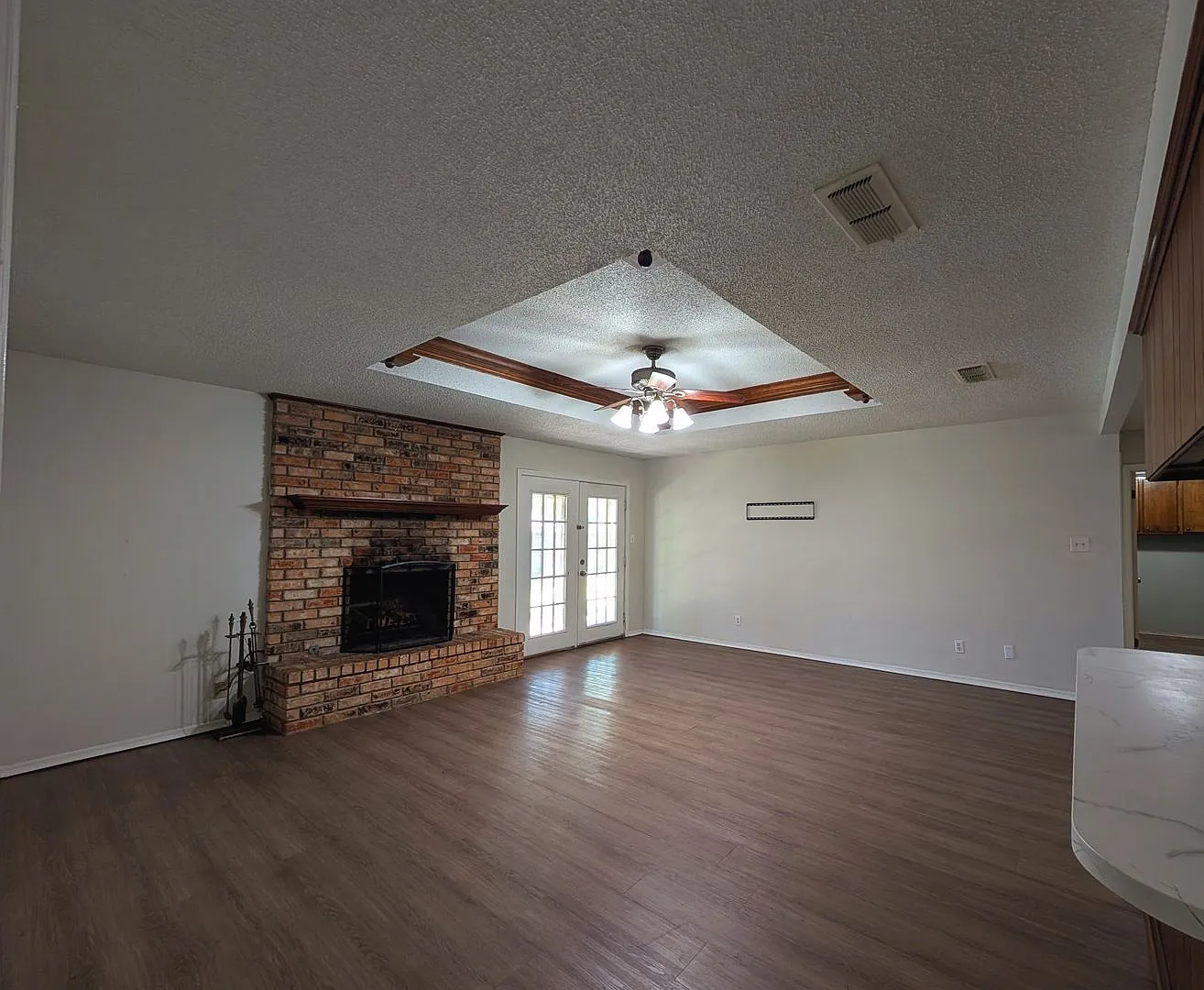 Remodeled Home in Pleasant Grove! — Photo 4