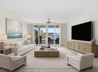 2700 N Federal Highway #303, Boynton Beach, FL 33435