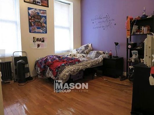 2nd image of 335 E 95th St APT 4A