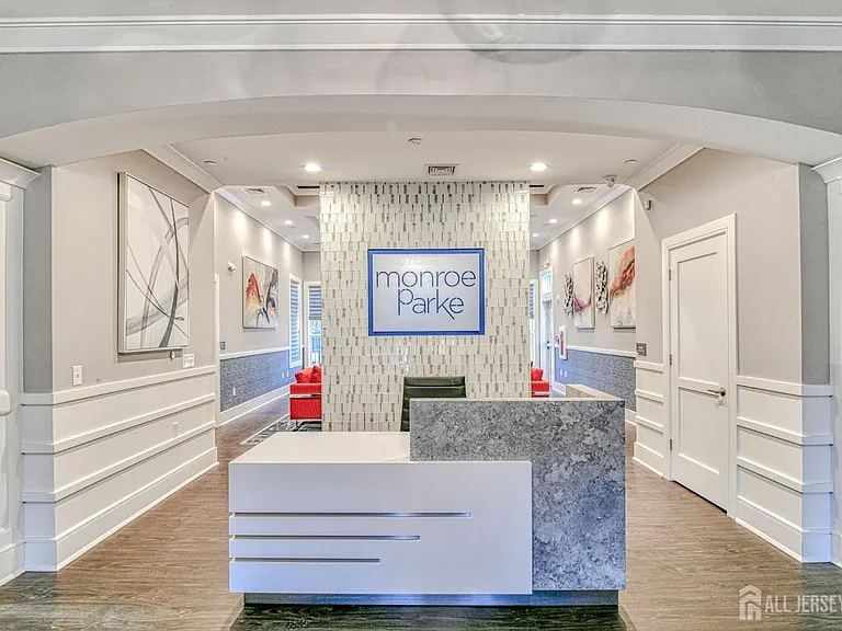 1529 Paxton Ln — Photo 24