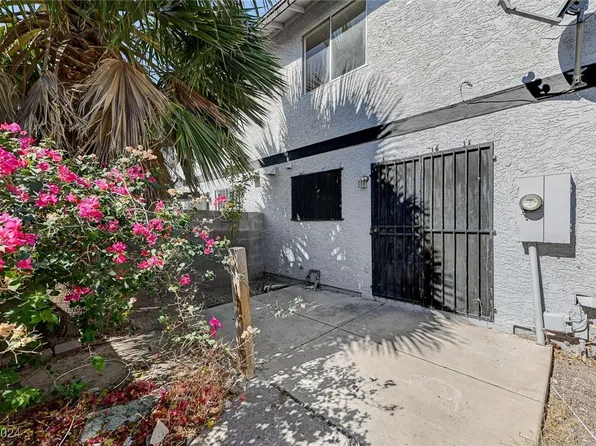 2112 Sun Ave APT F, North Las Vegas, NV 89030