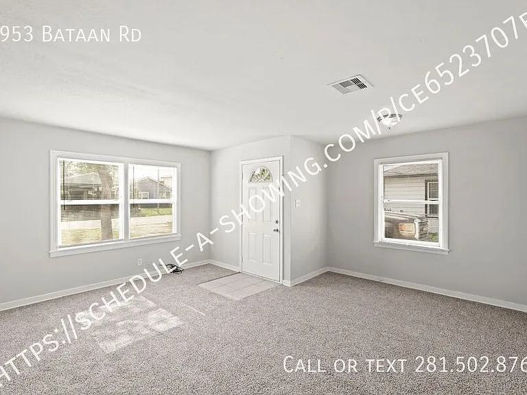 4953 Bataan Rd — Photo 6