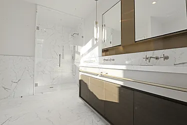 Rented by Peter Ashe