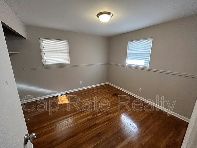 1776 Nason Ave — Photo 7