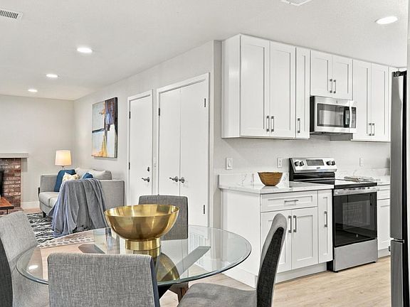 5th image of 3213 San Luces Way